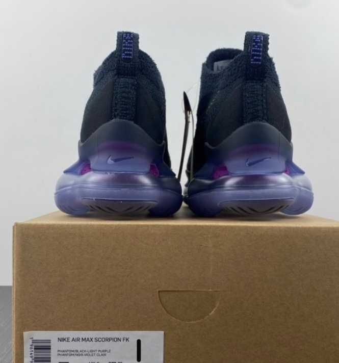 Нови дамски маратонки Nike Air Scorpion FK размери 38,39
