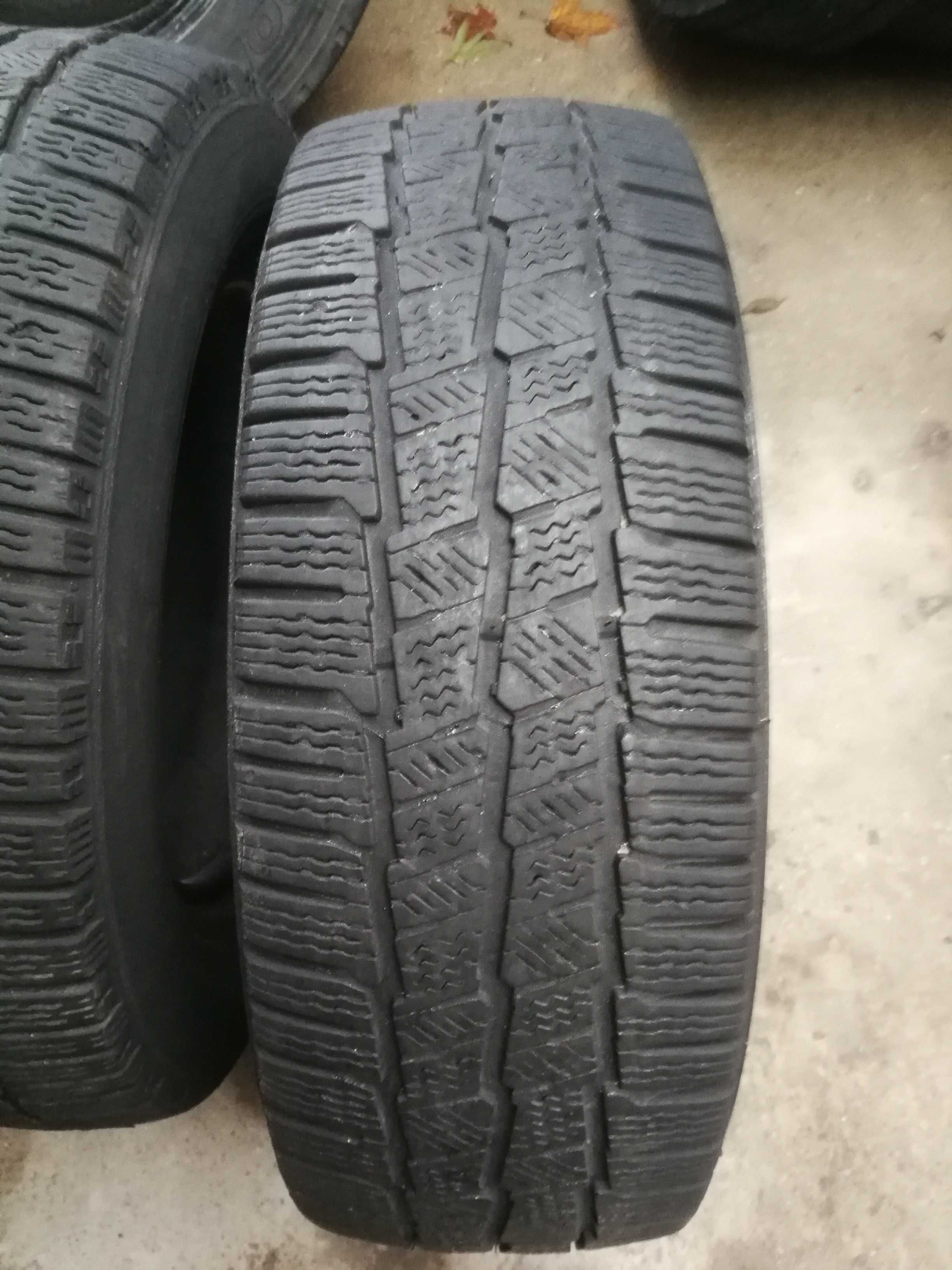 2 бусови зимни гуми R16C 235/65 Michelin Agilis Alpin 115/113R M+S 8PR