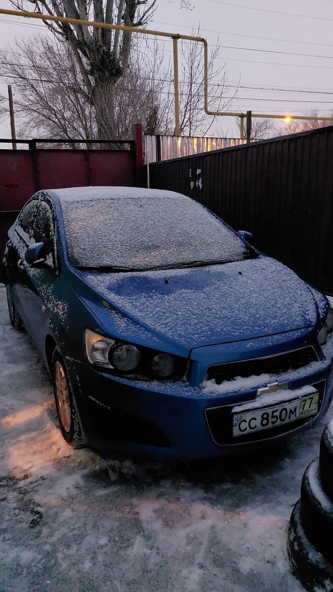 Авео т300  1.6 АКПП Подогрев Сидений. Электро Люк.