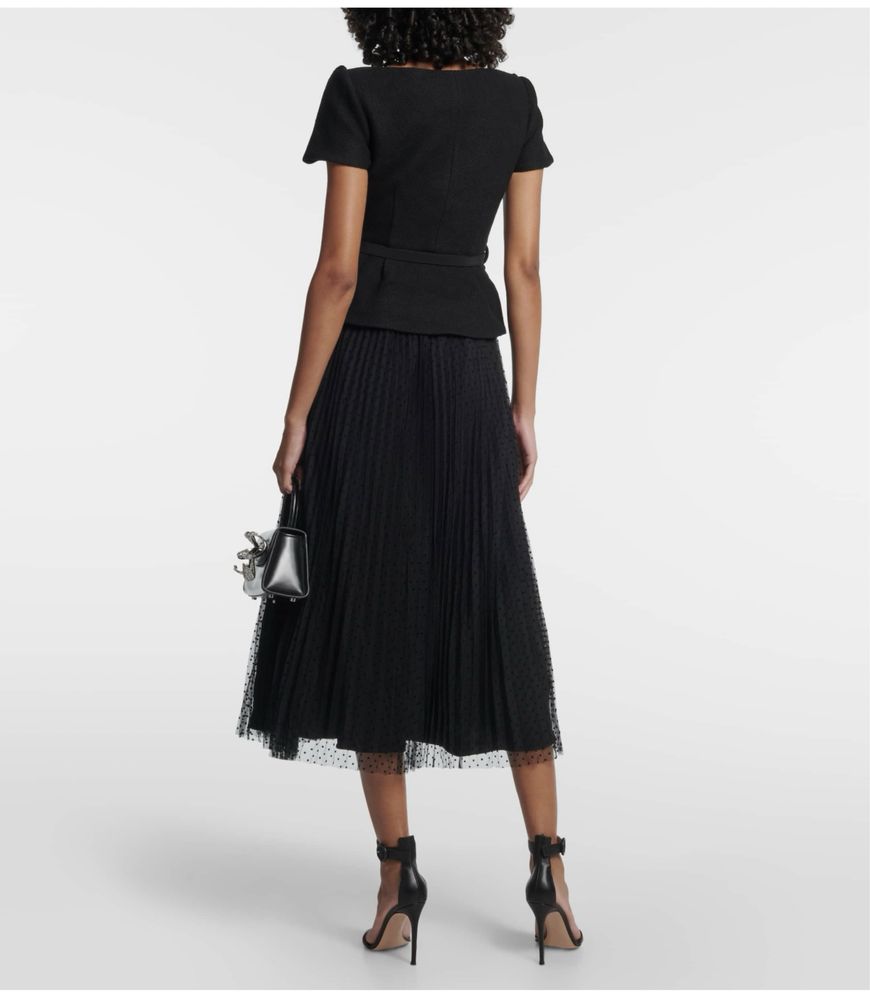 Rochie neagra Self Portrait