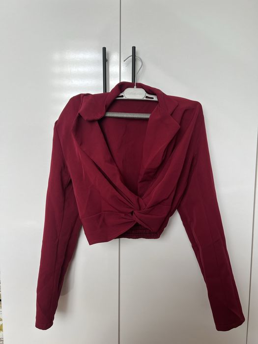 Блуза , подходяща за празниците