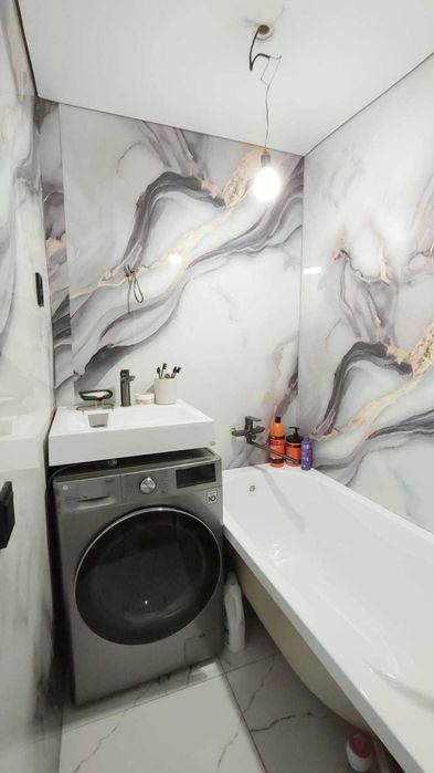 *Продам 2 комн квартиру 11 А мкр-н. Помощь в ипотеке.