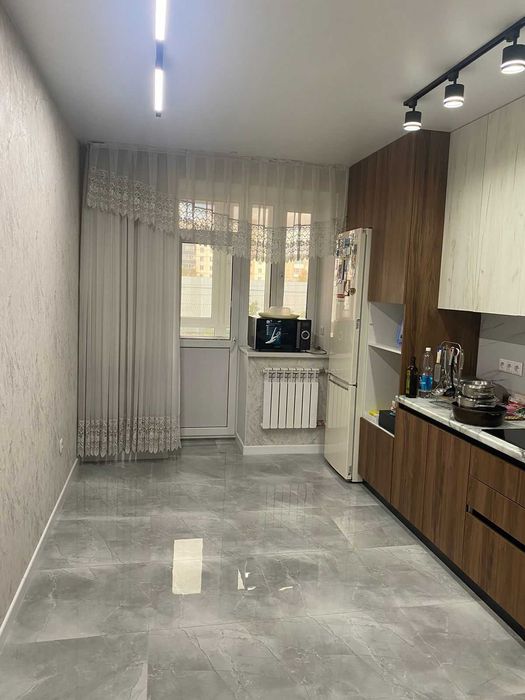 продам 2 комн квартиру с ремонтом