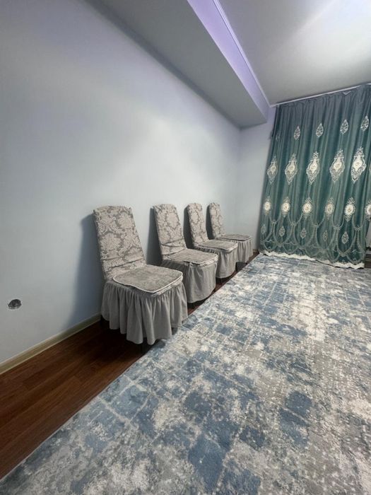 Стулья 4 штуки, в хорошем состоянии