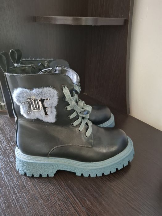 Женский зимняя обувь