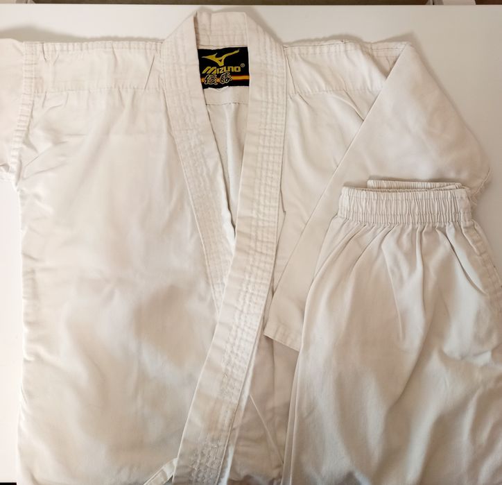 Кимоно на каратэ. 7-8 лет