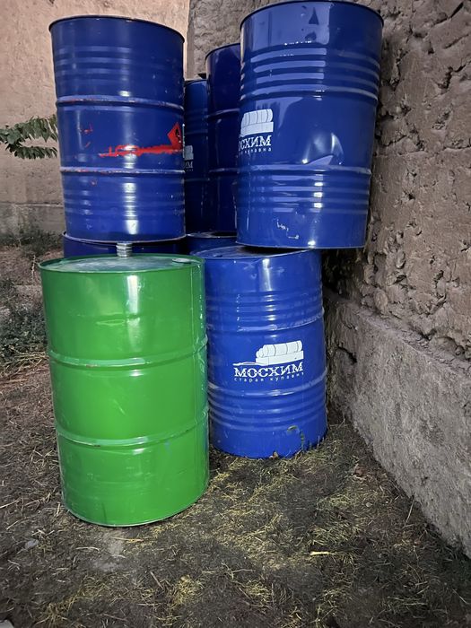 Temir bochkalar sotiladi