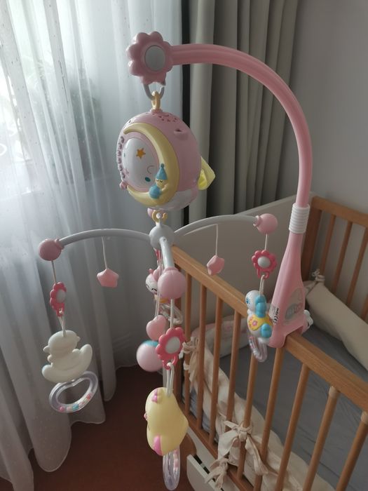 Vând carusel folosit de câteva ori