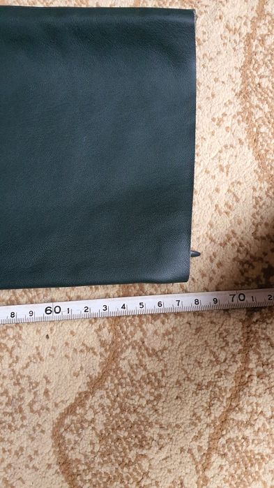 Pantaloni elastici aspect piele Zara