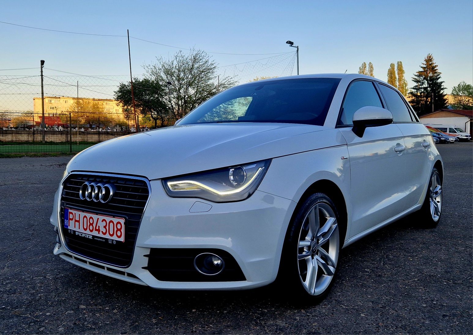 Audi A1 S_Line 1.6tdi E5/Cash/Transfer Bancar/RATE Avans ZERO