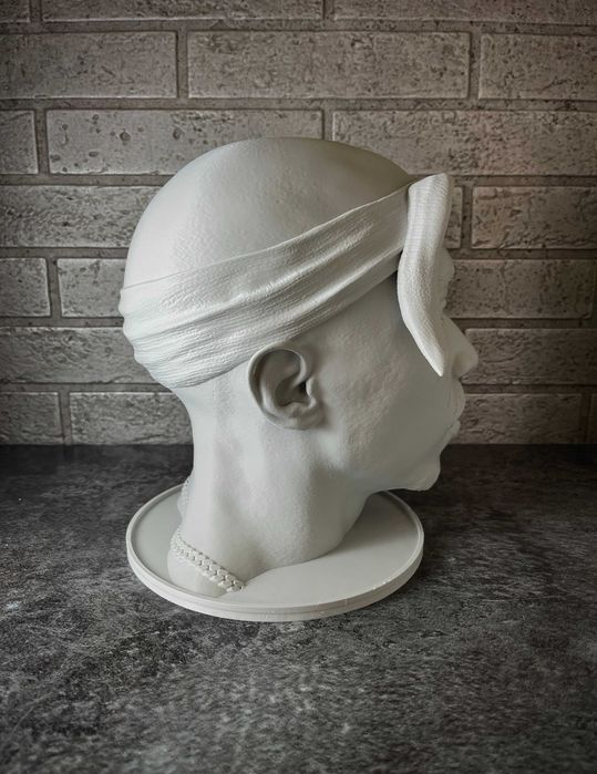 Suport casti - bust 2Pac