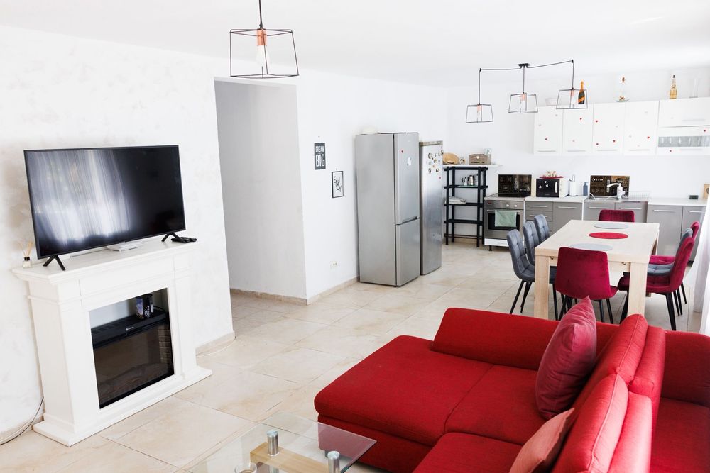 Ocupat de Revelion! Liber de Craciun! Maramures ,langa Baia Mare