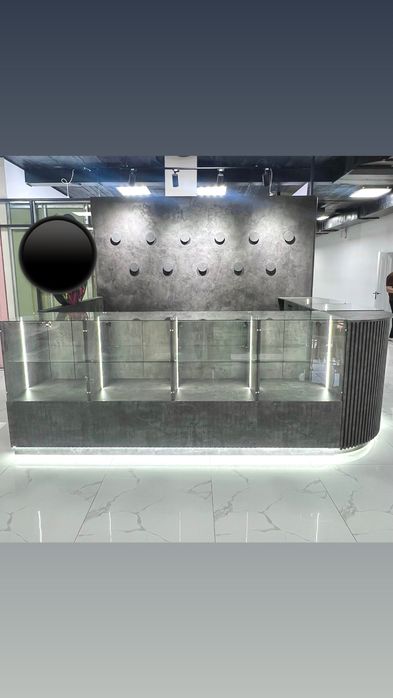 Продам островок под бижутерию, сумки, парфюм