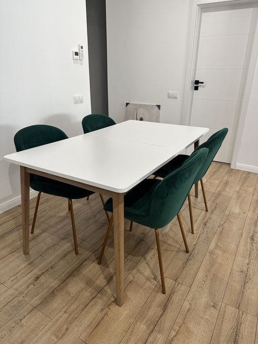 Masa dining extensibila