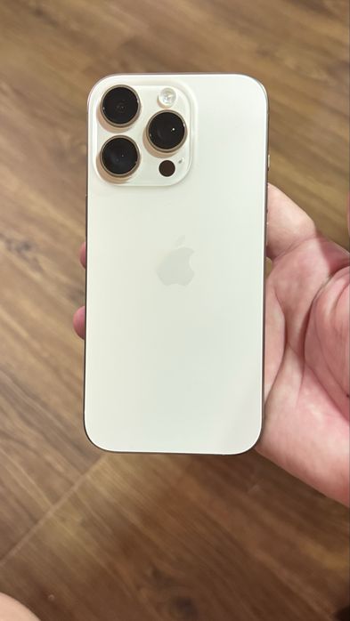 Продается IPhone 16 pro