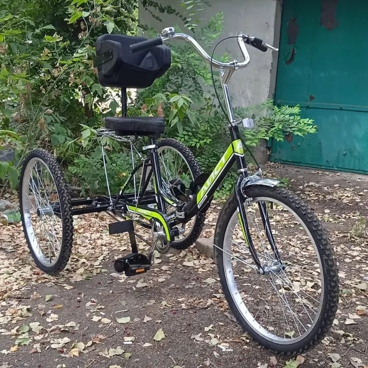 Трехколесный велосипед для детей с ДЦП. Дополнительно есть с электро