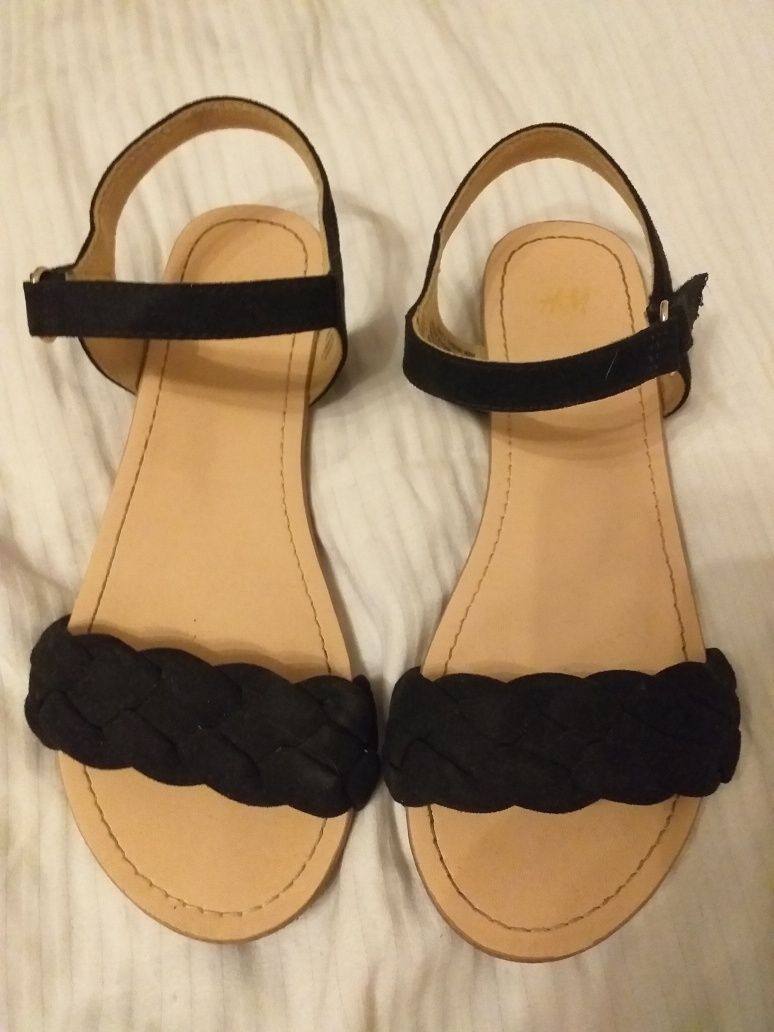 Sandale negre fete
