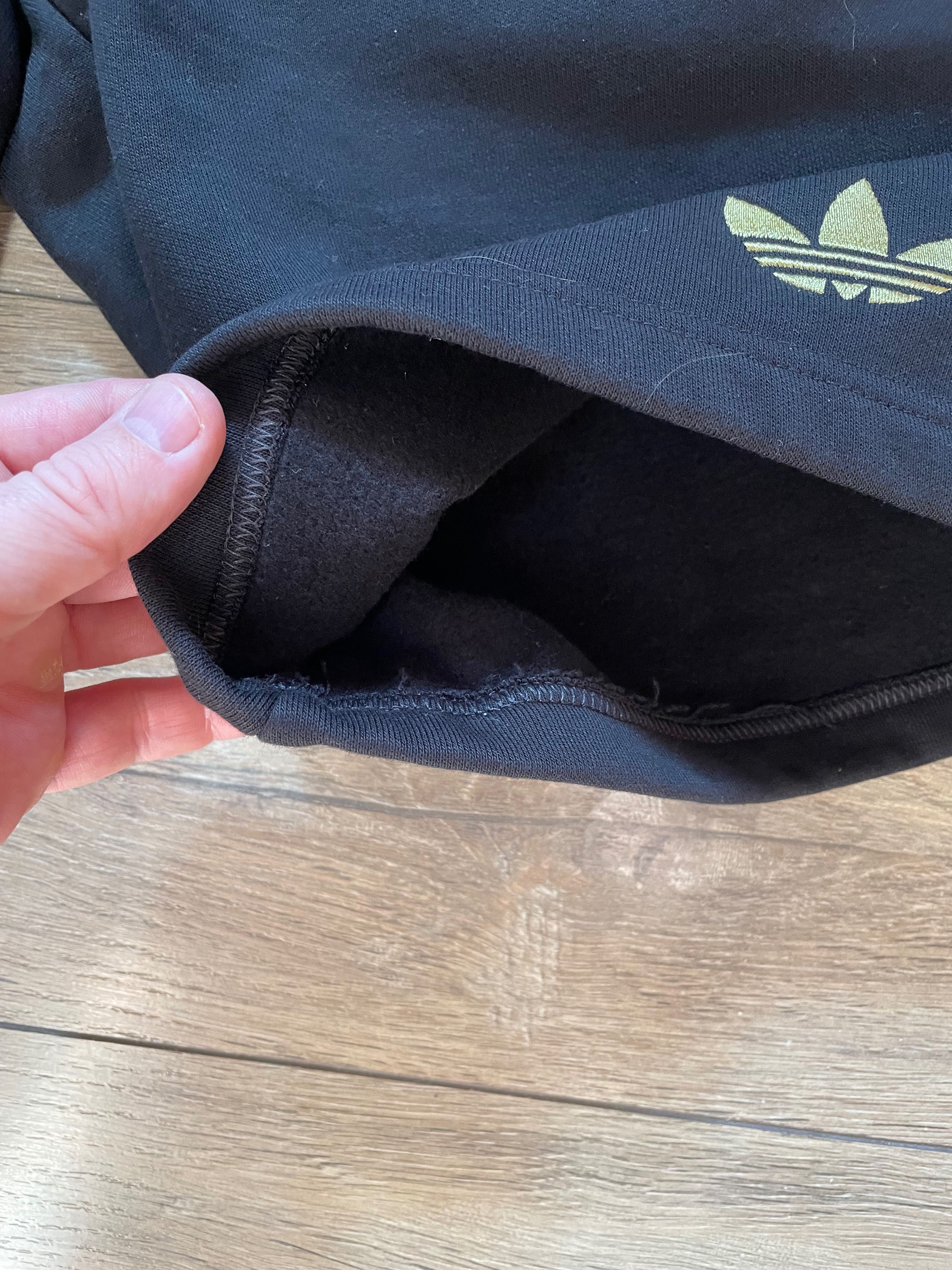 Спортен екип Adidas Manchester United размер Large нов