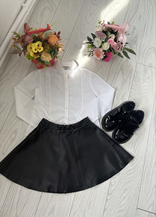 Set scoala fete 8-9 ani si pantofi masura 33