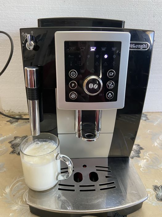 Espresor cafea Delonghi