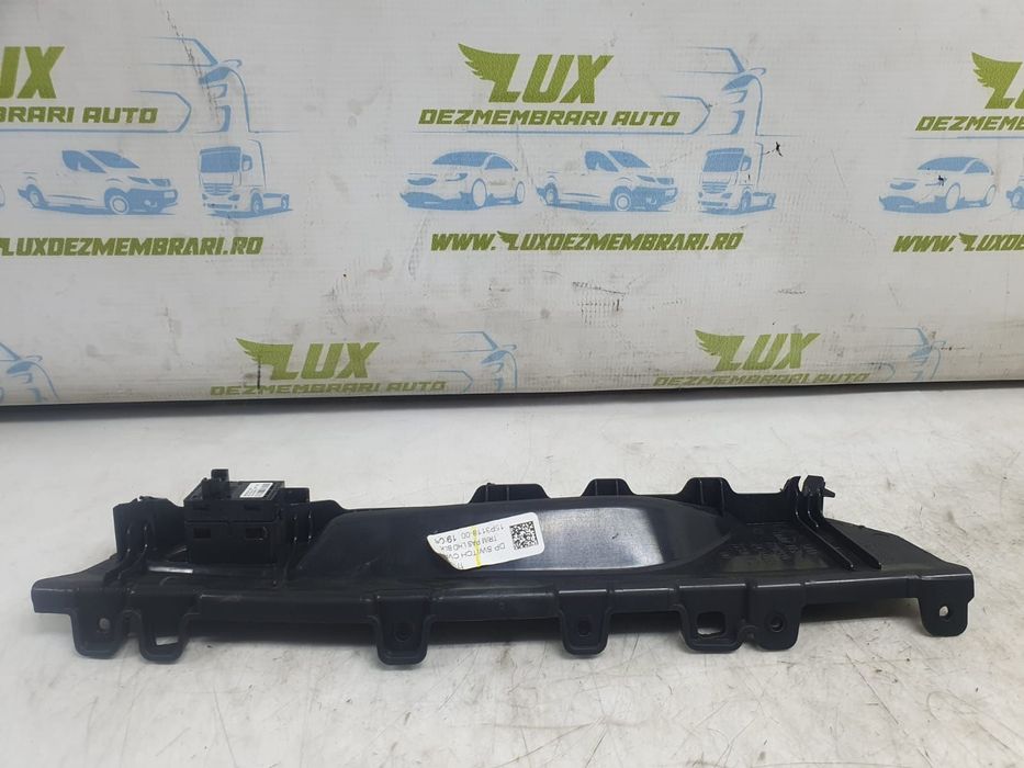 Panou buton geam dreapta fata  9208107-02 BMW Seria 5 F07/F10/F11 (fa