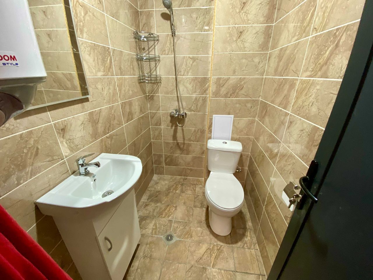 Продава се Двустаен апартамент в Варна, Лятно кино Тракия - 60 кв.м за 10 €/кв.м - Снимка #5