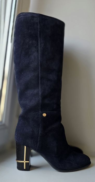 Сапоги замшевые Baldinini. . Зимние.