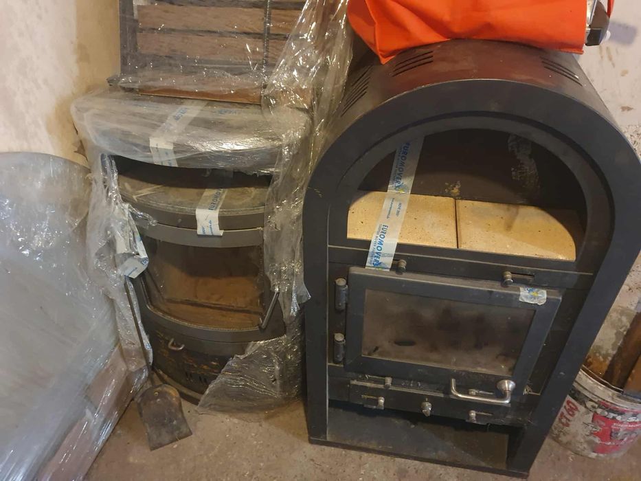 De vanzare  pretul se discuta  la telefon in funtie de care doriti