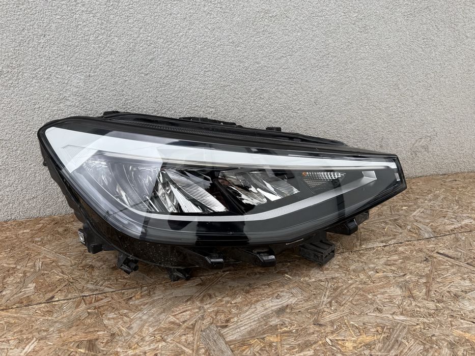 Far dreapta VW ID4 id.4 Full LED Original Europa