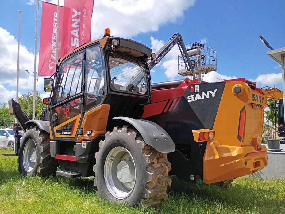 Telehandlere stivuitoare cu brat telescopic Sany STH1840
