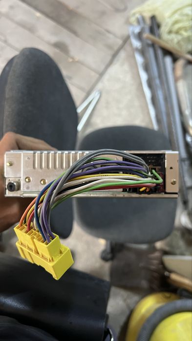 CD за кола в перфектно състояние