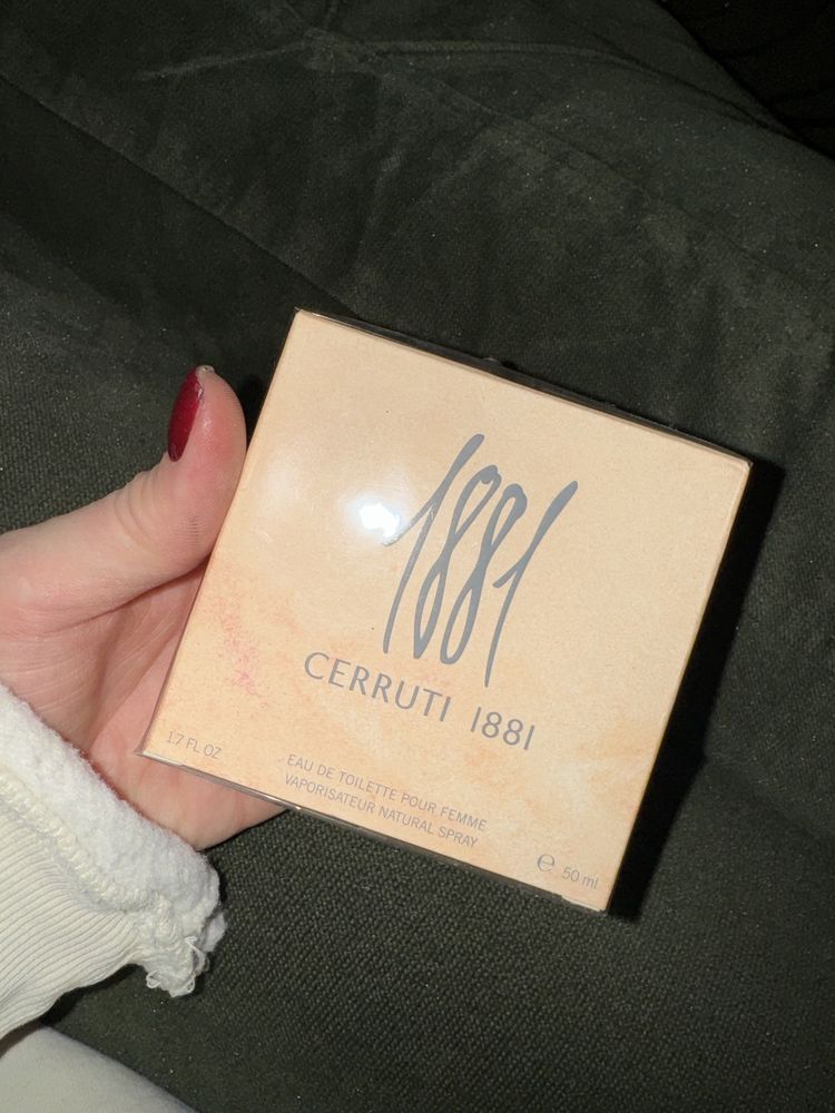 Срочно! Парфюм Cerutti!
