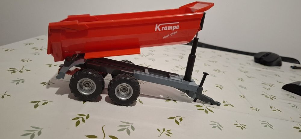 Remorca basculantă Siku