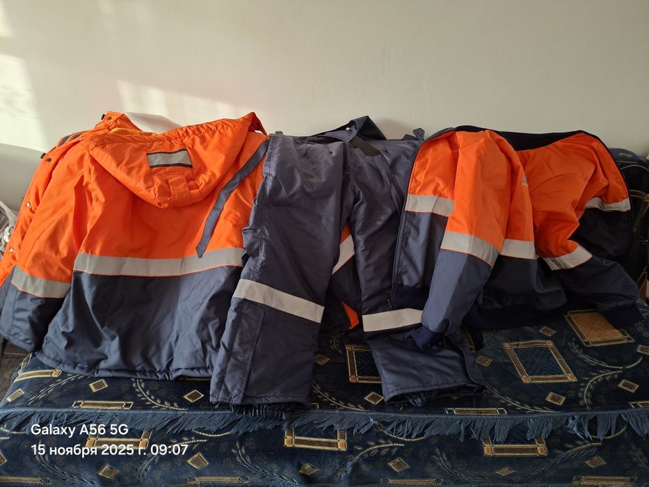 Продам зимнею рабочую одежду (гудок)