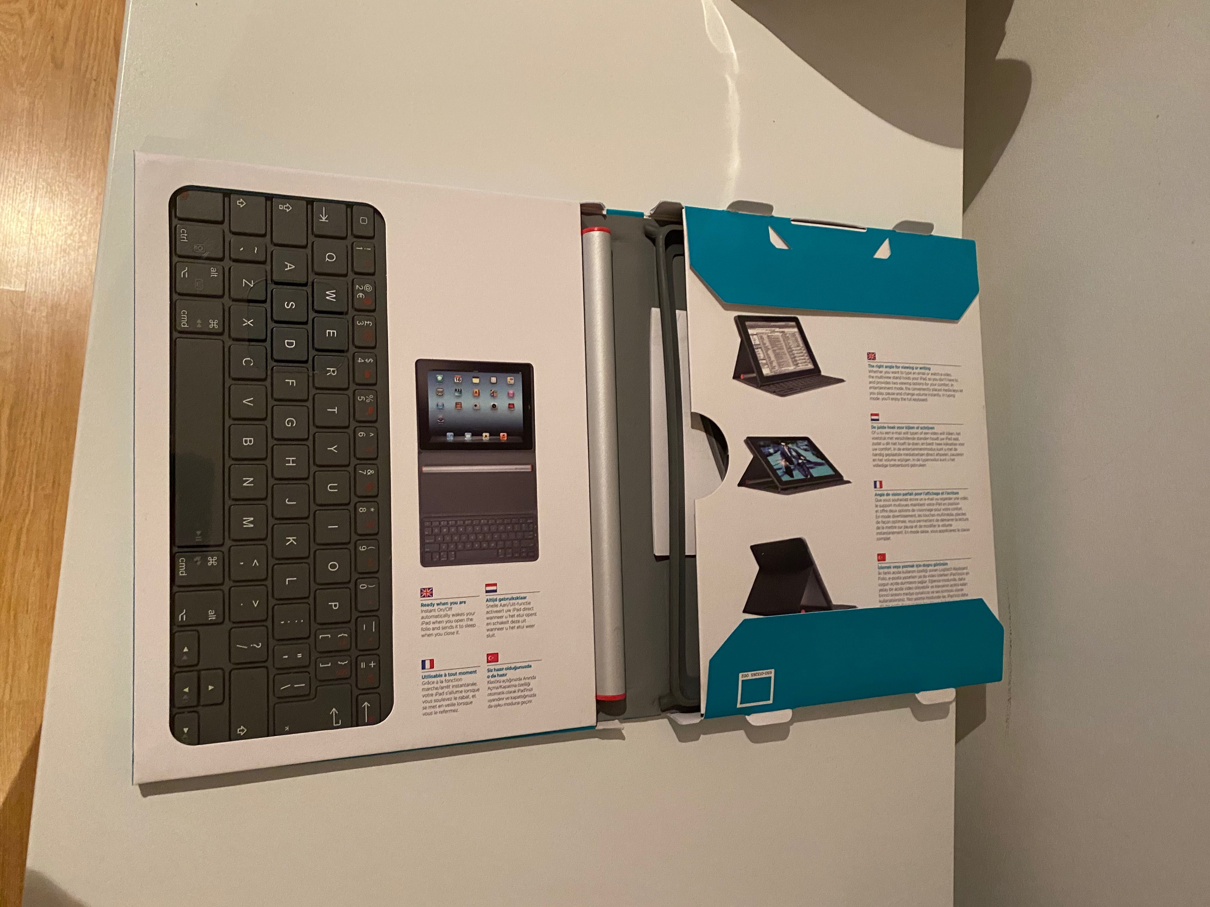 Соларна клавиатура за iPad 3 генерация