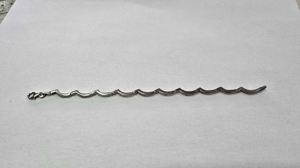 Сребърна гривна 925