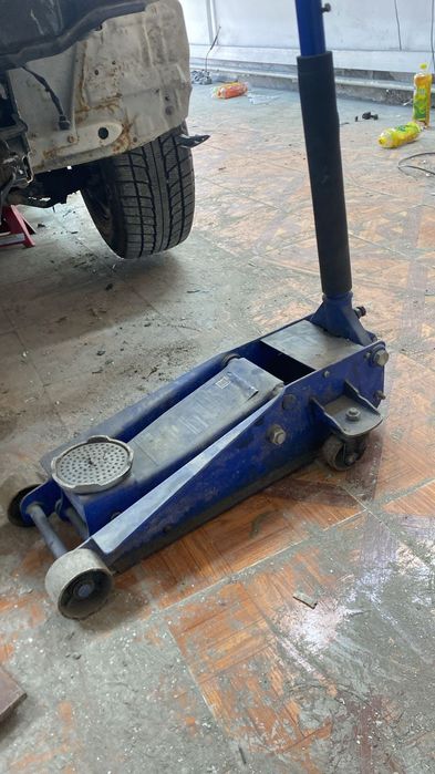 Ремонт домкратов всех видов — быстро, качественно, с гарантией!