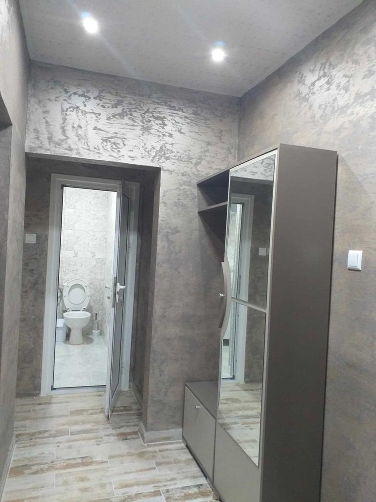 Дава се под наем Двустаен апартамент в Асеновград - 45 кв.м за 306 € - Снимка #4