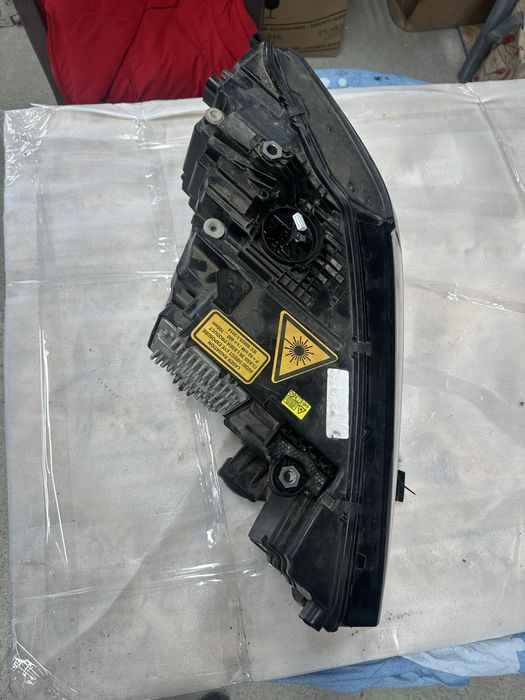 Far stânga full led matrix bmw x7.g07.cod:f00htb705515.