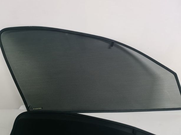 Шторки на передние стёкла Nissan Toyota Highlander 2013