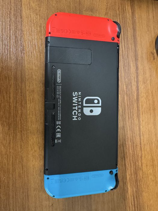 RCM Nintendo Switch V1 128gb с Kefir и много игри