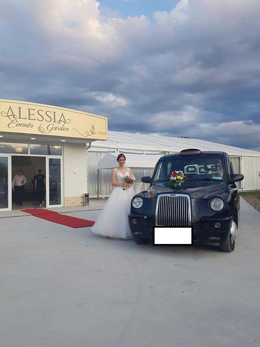 Vand Auto Black Cab Londonez pentru evenimente.