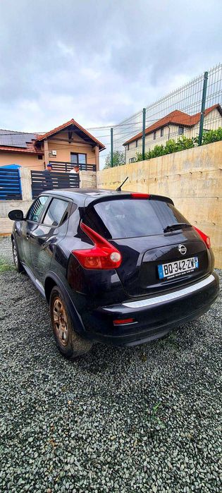 Dezmembram Nissan Juke an 2012, 1.6i, cutie viteze manuala in 5 trepte