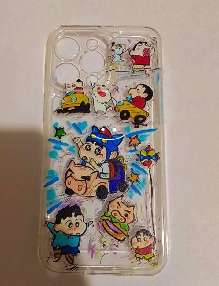 Чехол для iPhone 15про Макс новый.