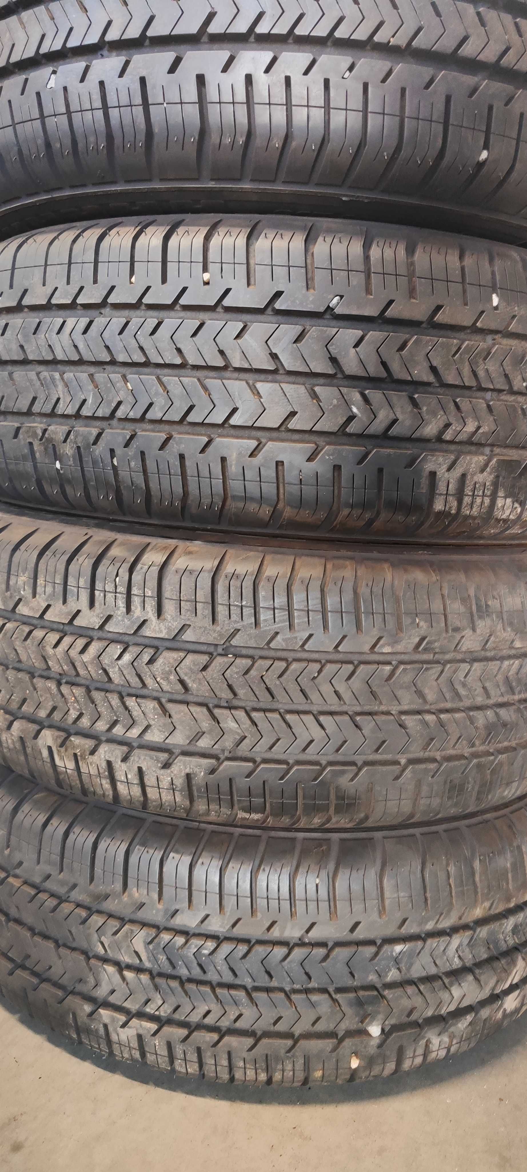 4бр.летни гуми 215/65/16C Michelin