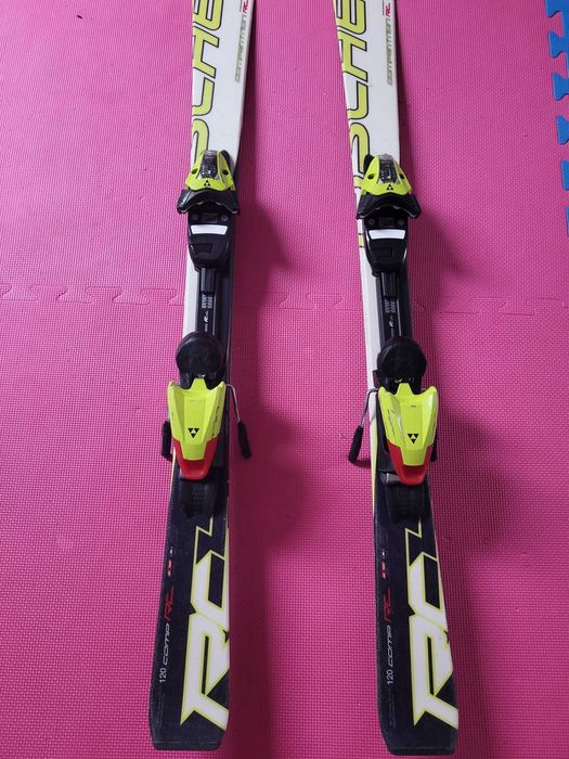 Vand skiuri Fischer 120 cm pentru copii