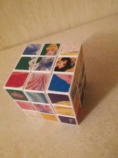кубик рубик большой с собираемыми узорами кукол.