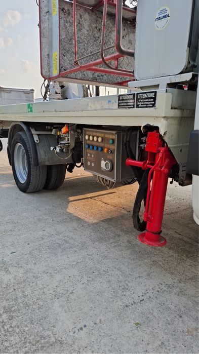 Nacelă Iveco 35C9 Daily