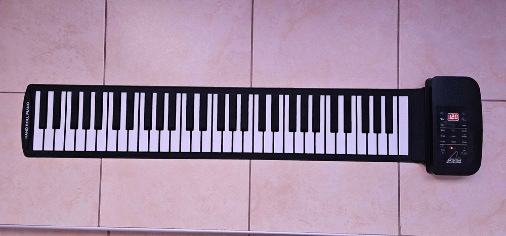 Силиконово пиано