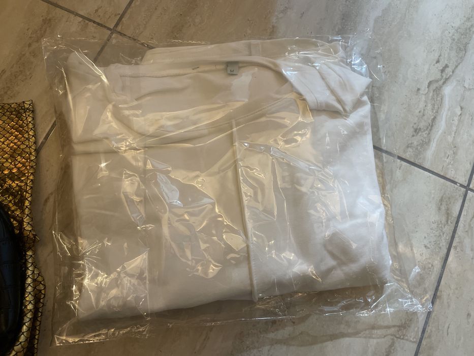 Vand haine noi lot mic